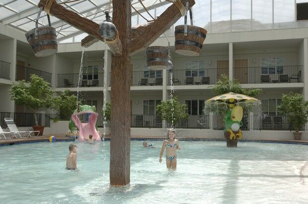 אלטונה Adventureland Inn מראה חיצוני תמונה